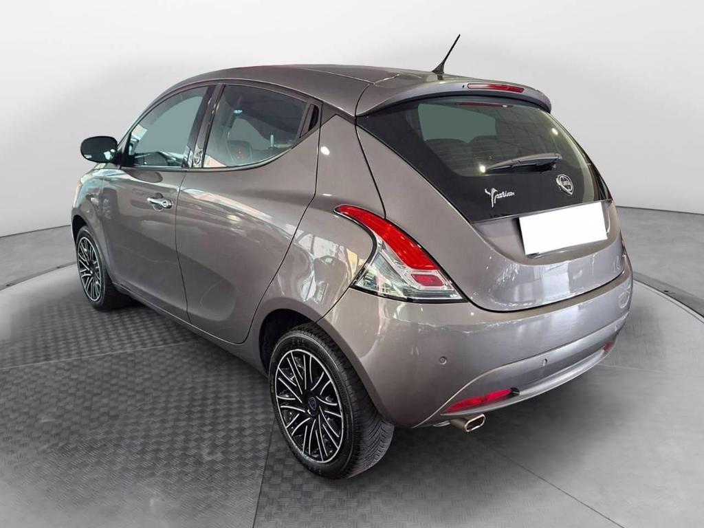 Lancia Ypsilon 5 Porte 1.2 Ecochic Gold