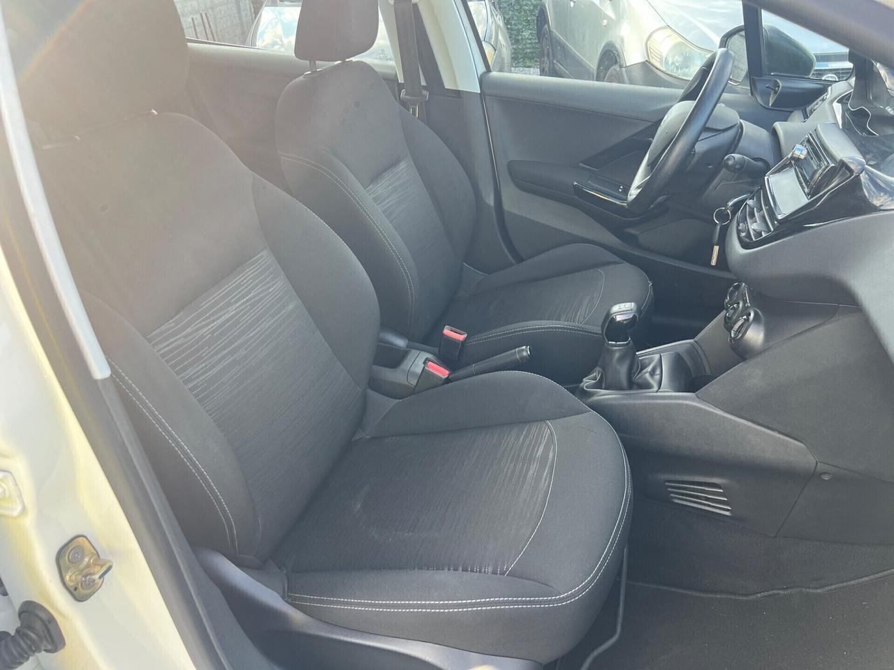Peugeot 208 1.0 “ 70 Mila Km CERTIFICATI “