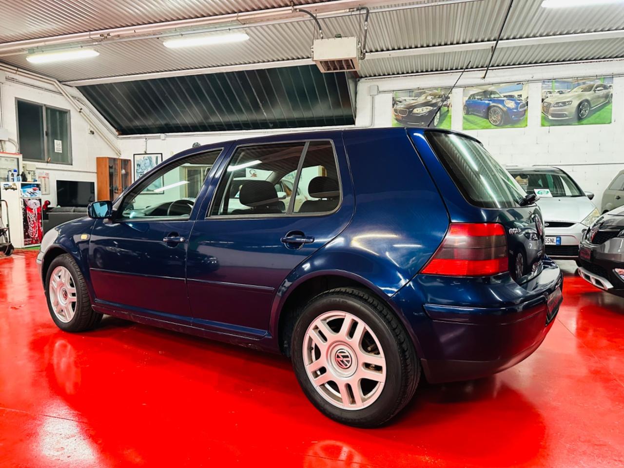 Volkswagen Golf 1.6 cat 5 porte Highline