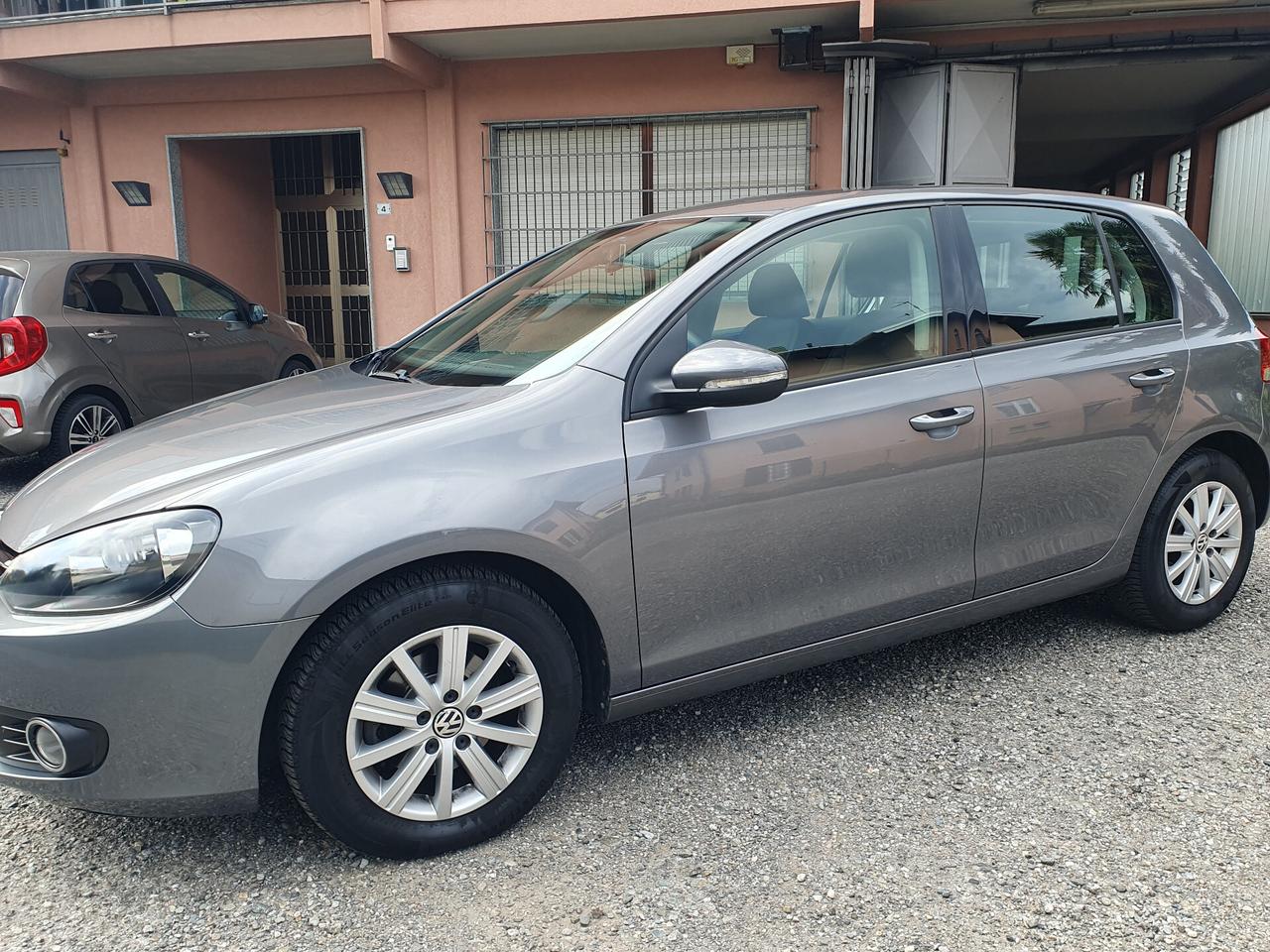Volkswagen Golf 1.6 TDI 105CV