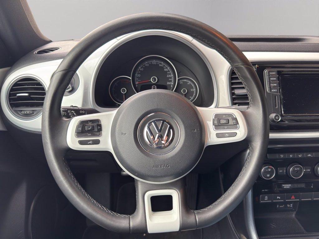 VOLKSWAGEN Maggiolino cabrio 2.0 tdi design 110cv del 2018