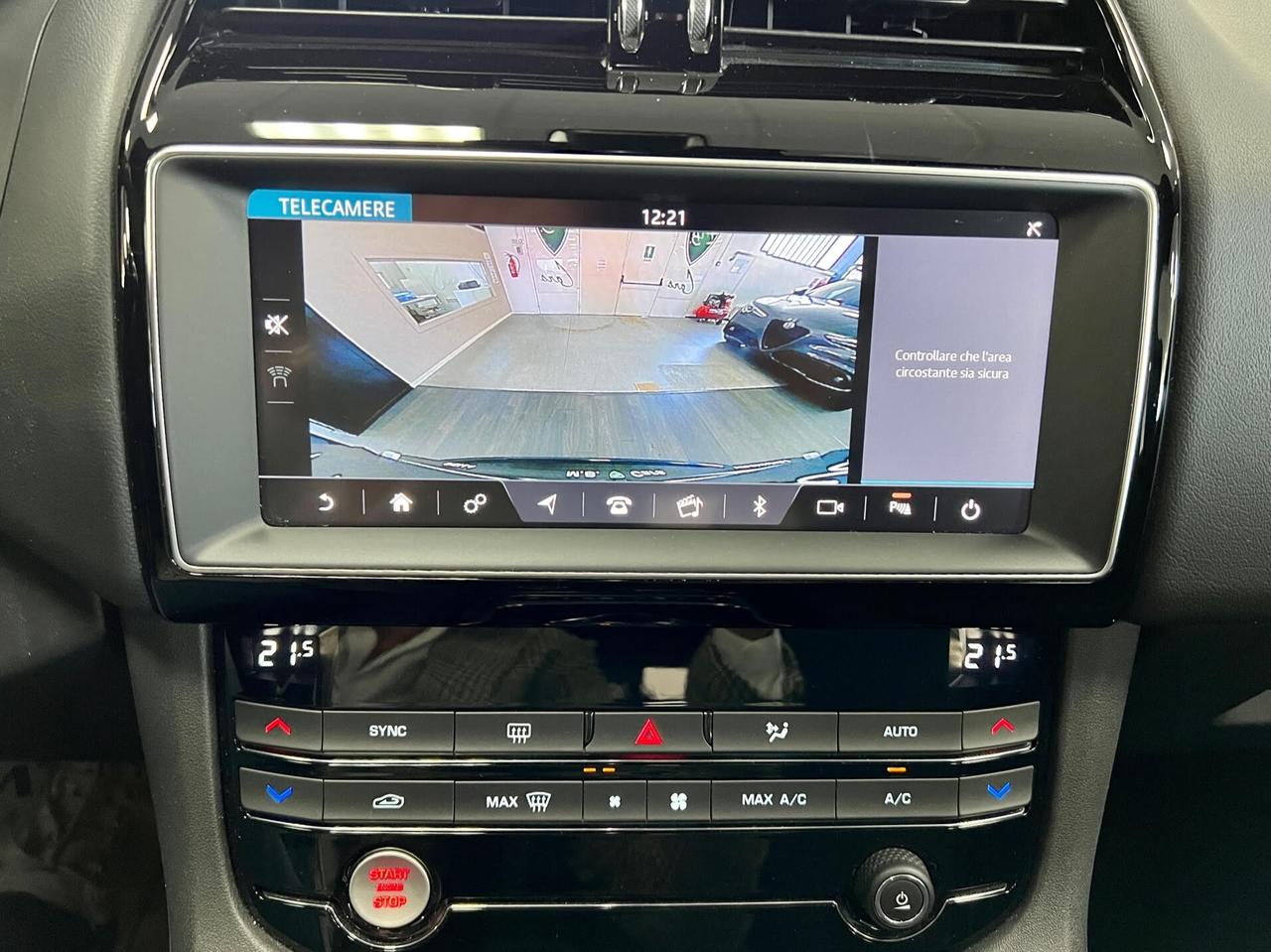 Jaguar F-Pace 2.0d i4 Pure 180cv auto