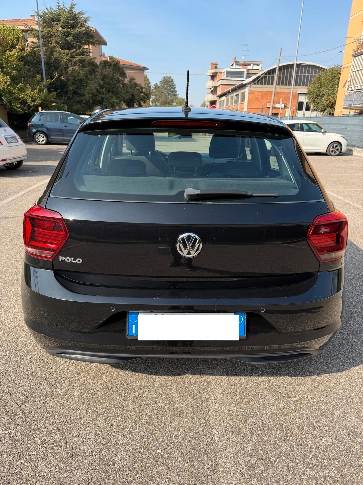 Volkswagen Polo 1.0 - NEOPATENTATI - 12 MESI DI GARANZIA -