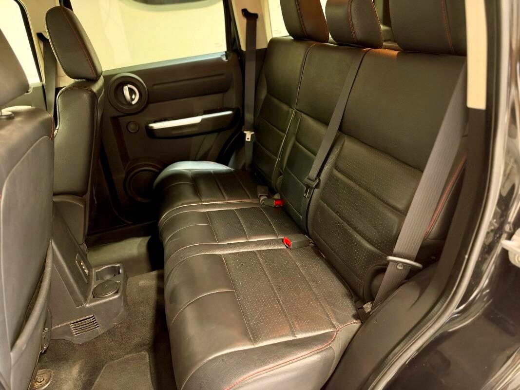 Dodge Nitro 5 Porte 2.8 L4 crd 16v R T 4wd auto dpf
