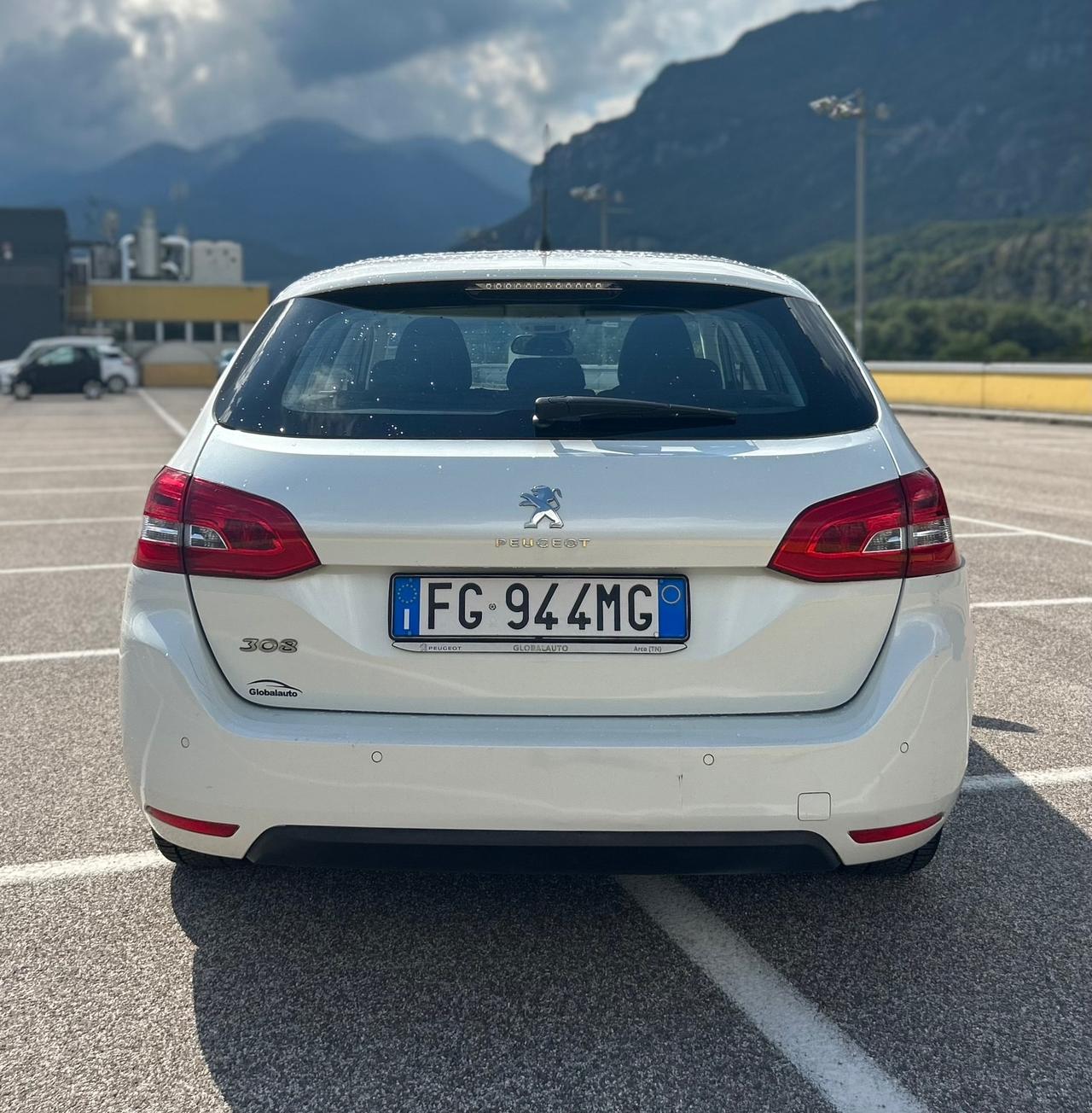 Peugeot 308 BlueHDi 120 S&S GT Line Neopatent.