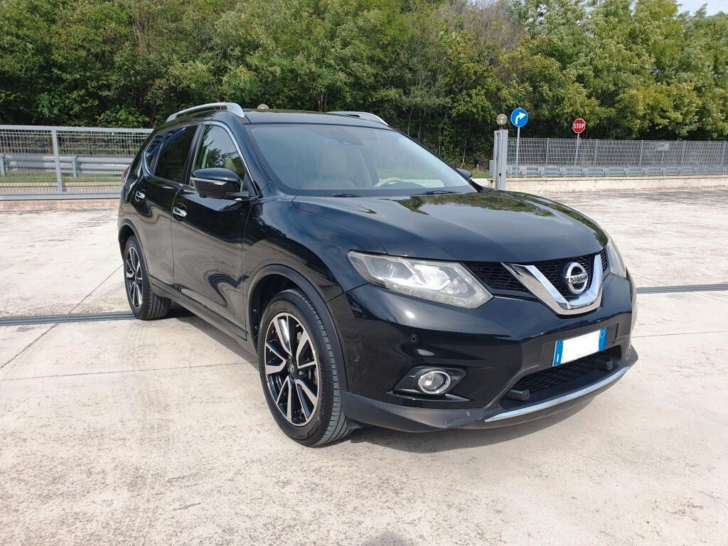 Nissan X-Trail 1.6 dCi 4WD Tekna tetto apribile e panorama 7 posti