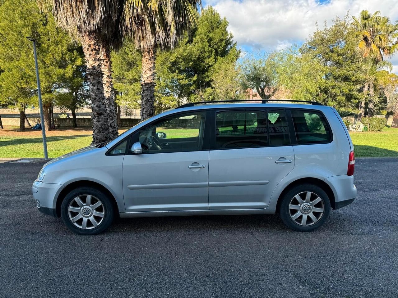 Volkswagen Touran 2.0 TDI