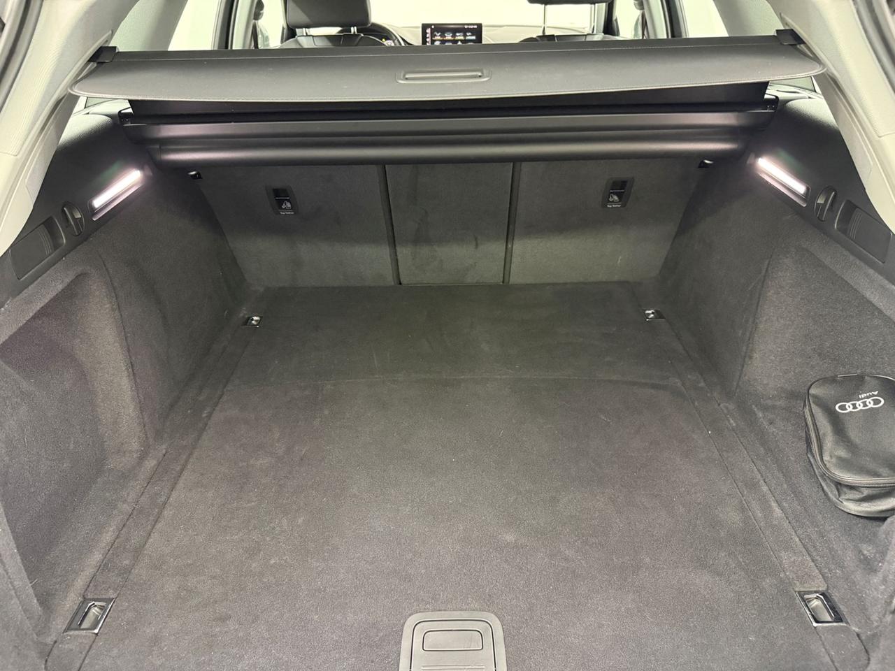 AUDI A4 V 2019 Avant A4 Avant 40 2.0 tdi mhev Business quattro 204cv s-tronic