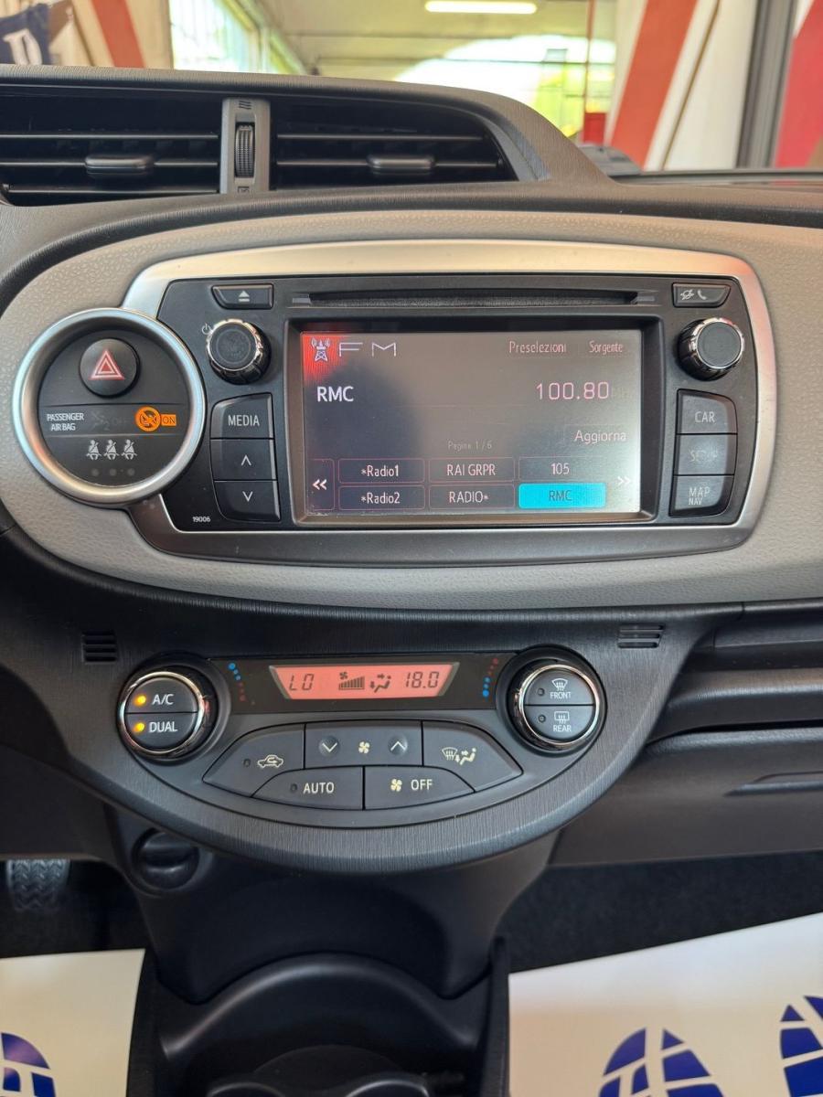 TOYOTA - Yaris - 1.3 5 porte Lounge #1PROP. #TAG.CERTIFICATI