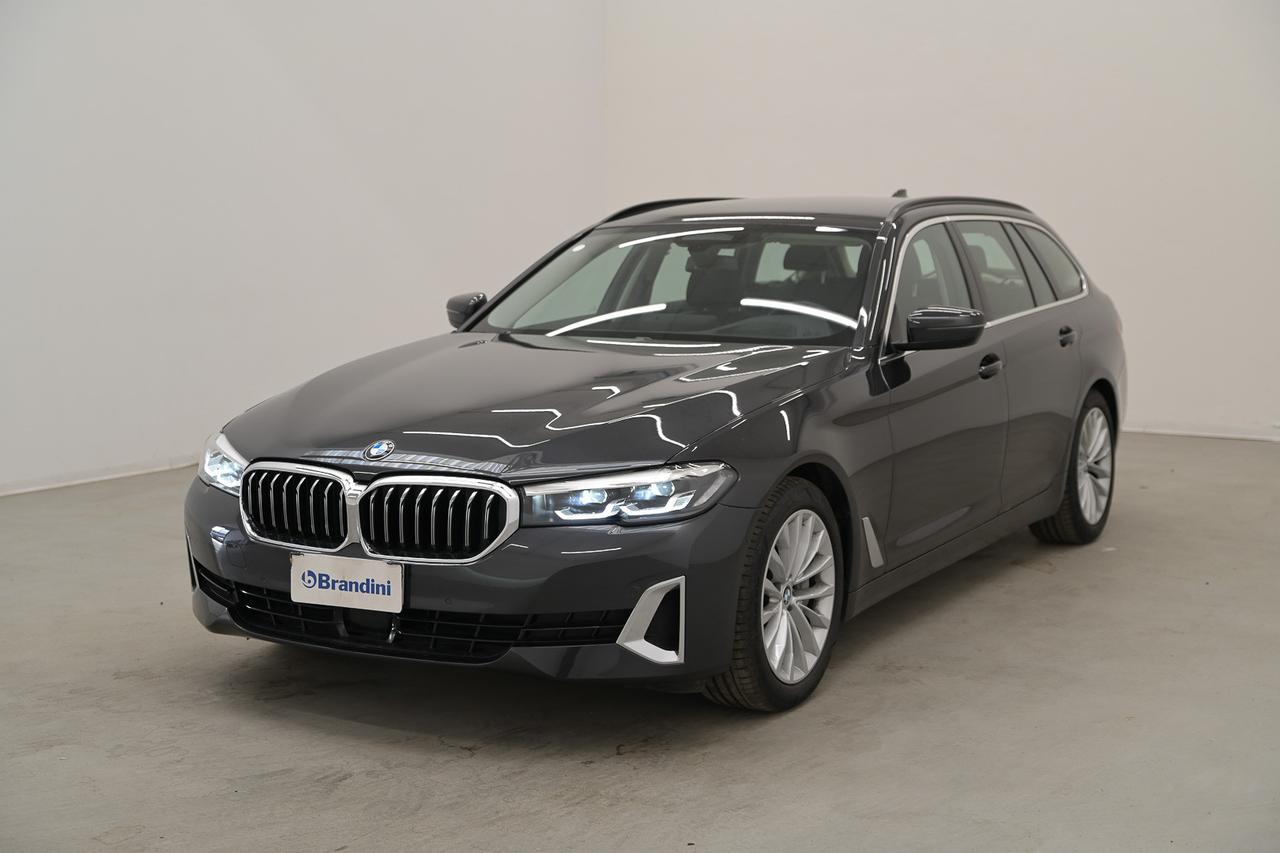 BMW 530d Touring mhev 48V Luxury auto