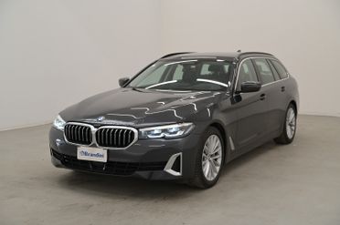 BMW 530d Touring mhev 48V Luxury auto