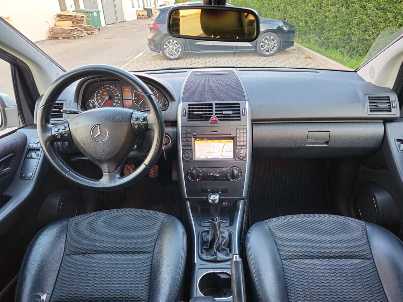 Mercedes-benz A 160 benzina