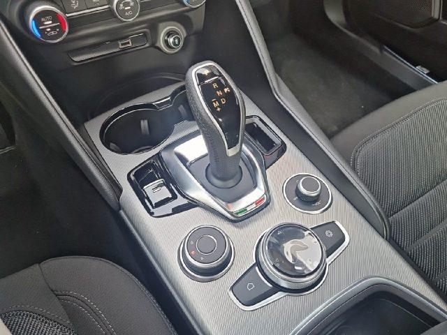 ALFA ROMEO Giulia 2.0 Turbo 280 CV AT8 AWD Q4 Sprint