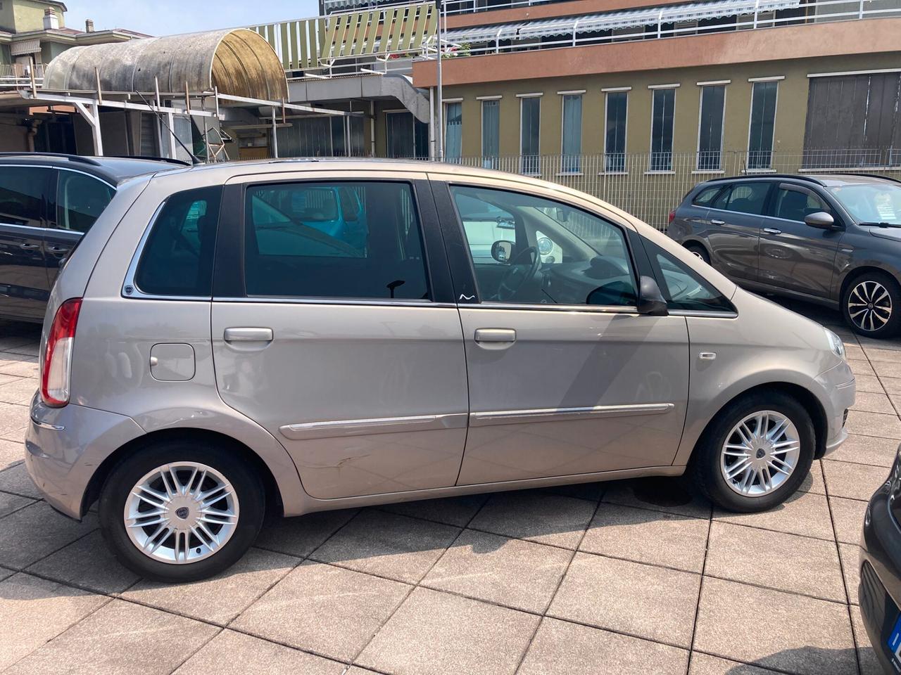 Lancia MUSA 1.4 16V Diva