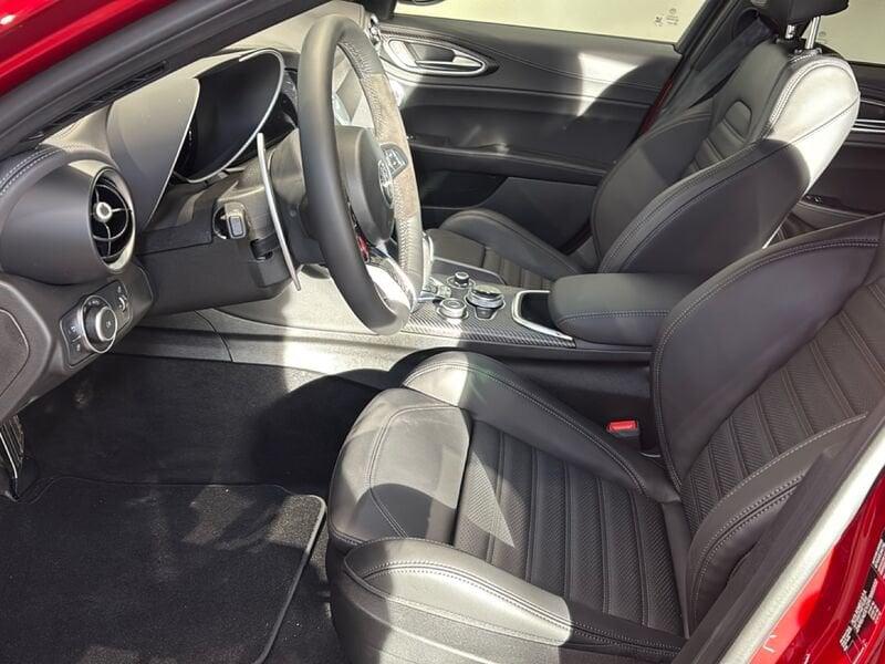 Alfa Romeo Giulia Quadrifoglio 2.9 V6 520 CV Quadrifoglio AT8