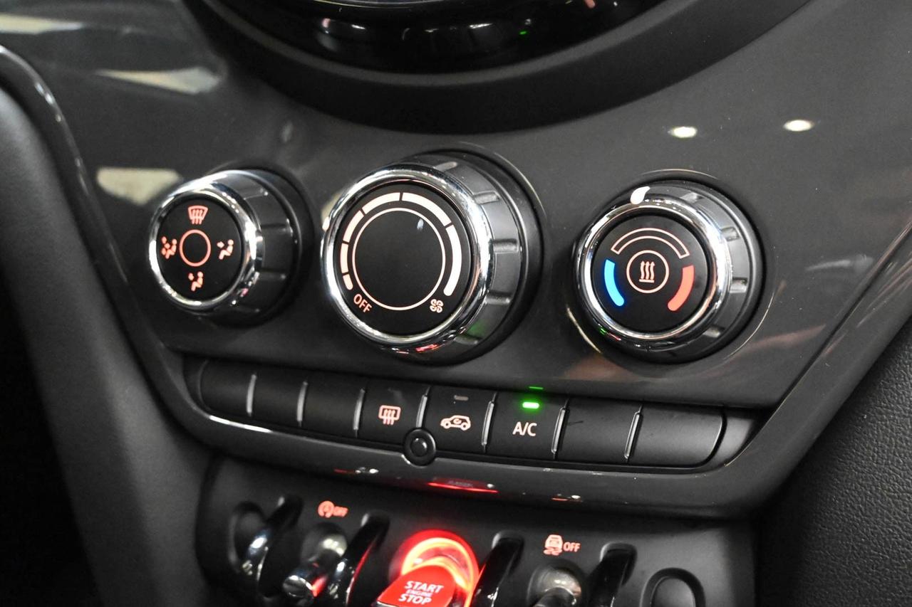 MINI Mini Countrym.(F60) Mini 2.0 Cooper D Coun...