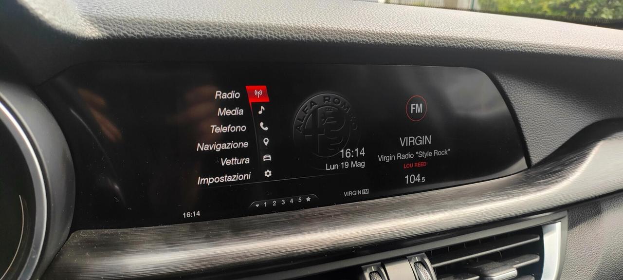 Alfa Romeo Stelvio 2.2 Turbodiesel 210 CV AT8 Q4 Executive