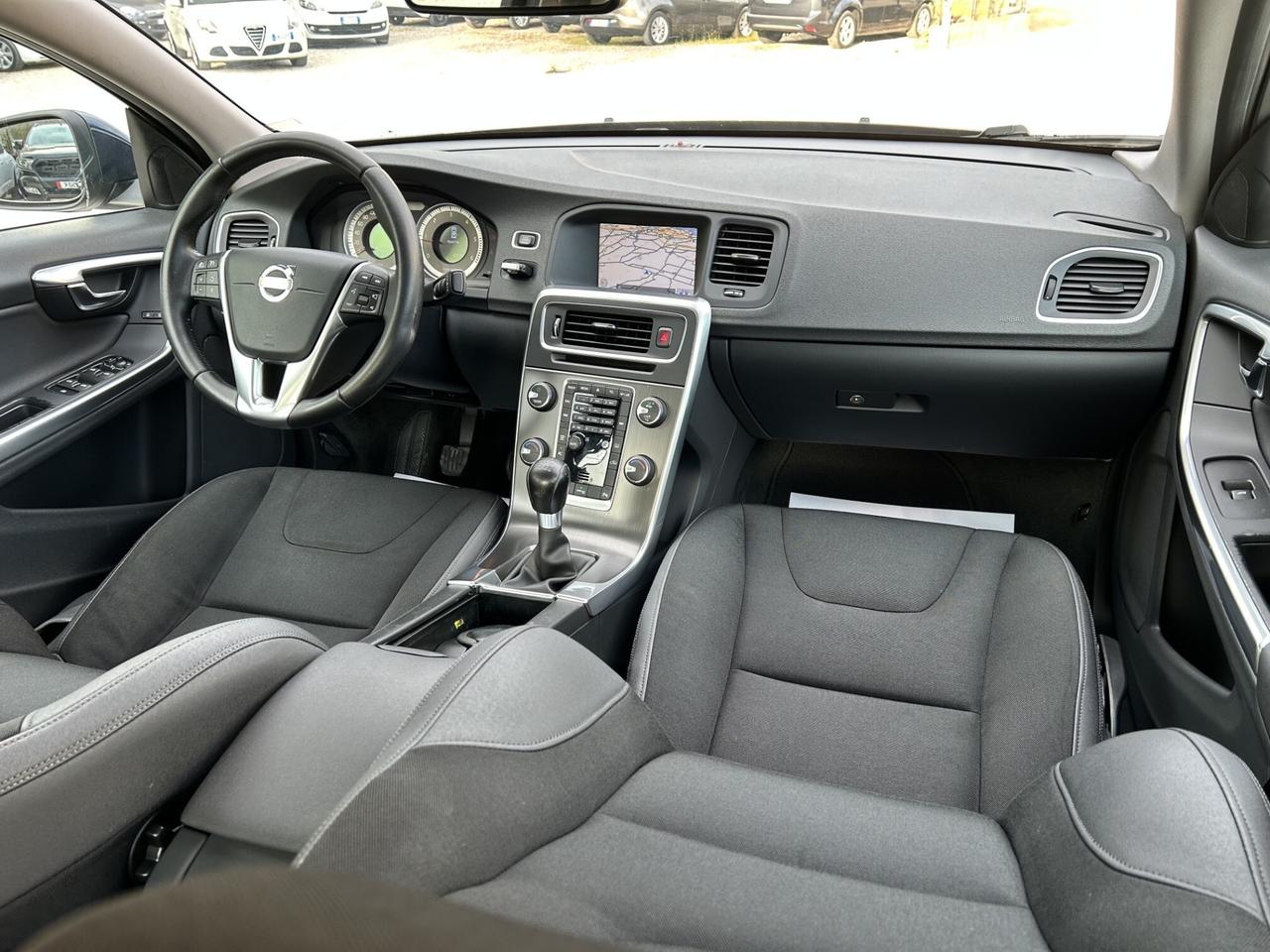 VOLVO S60 1.6 D2 115CV MOMENTUM UNICO PROPRIETARIO