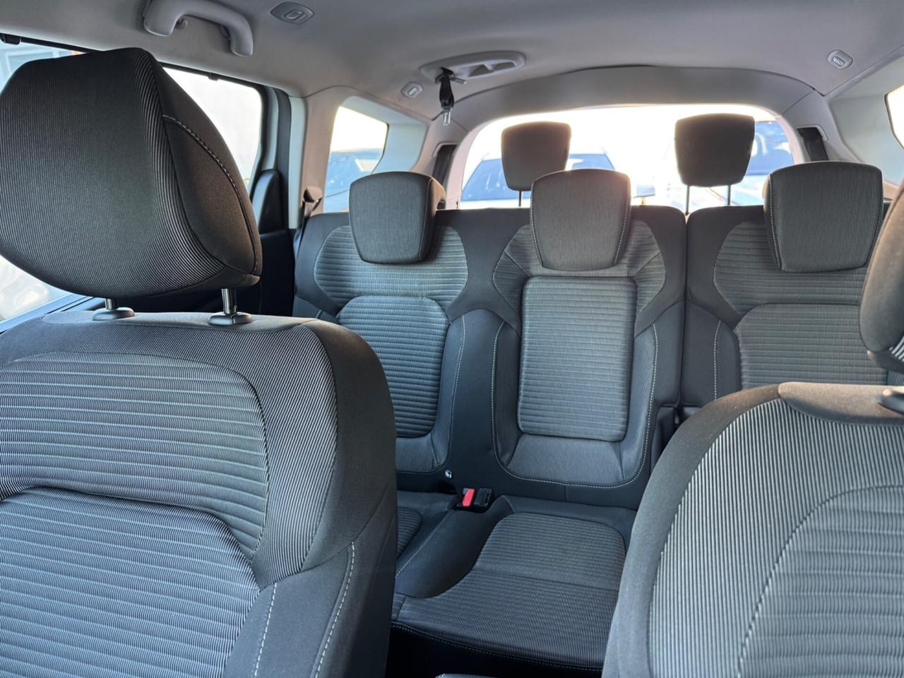 Renault Grand Scenic Blue dCi 120 CV Sport Edition