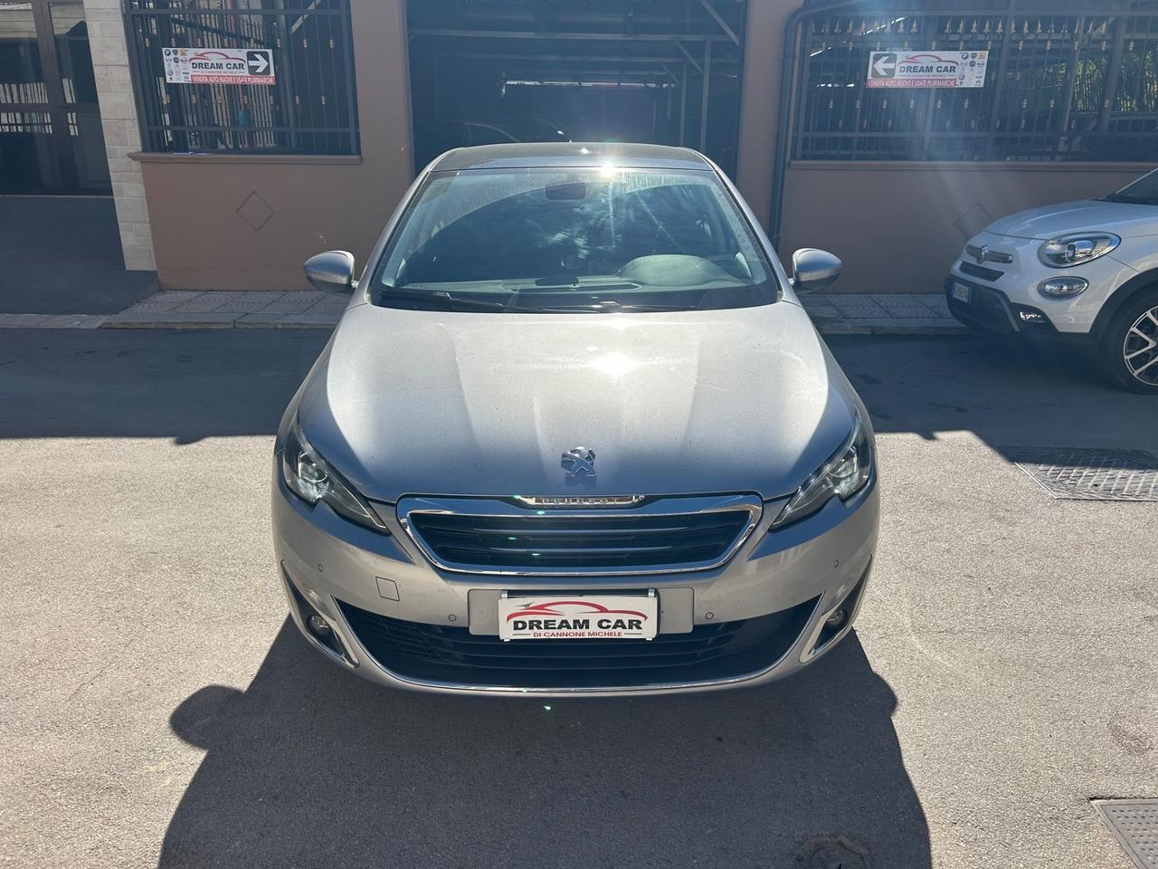 Peugeot 308 BlueHDi 120 S&S Allure