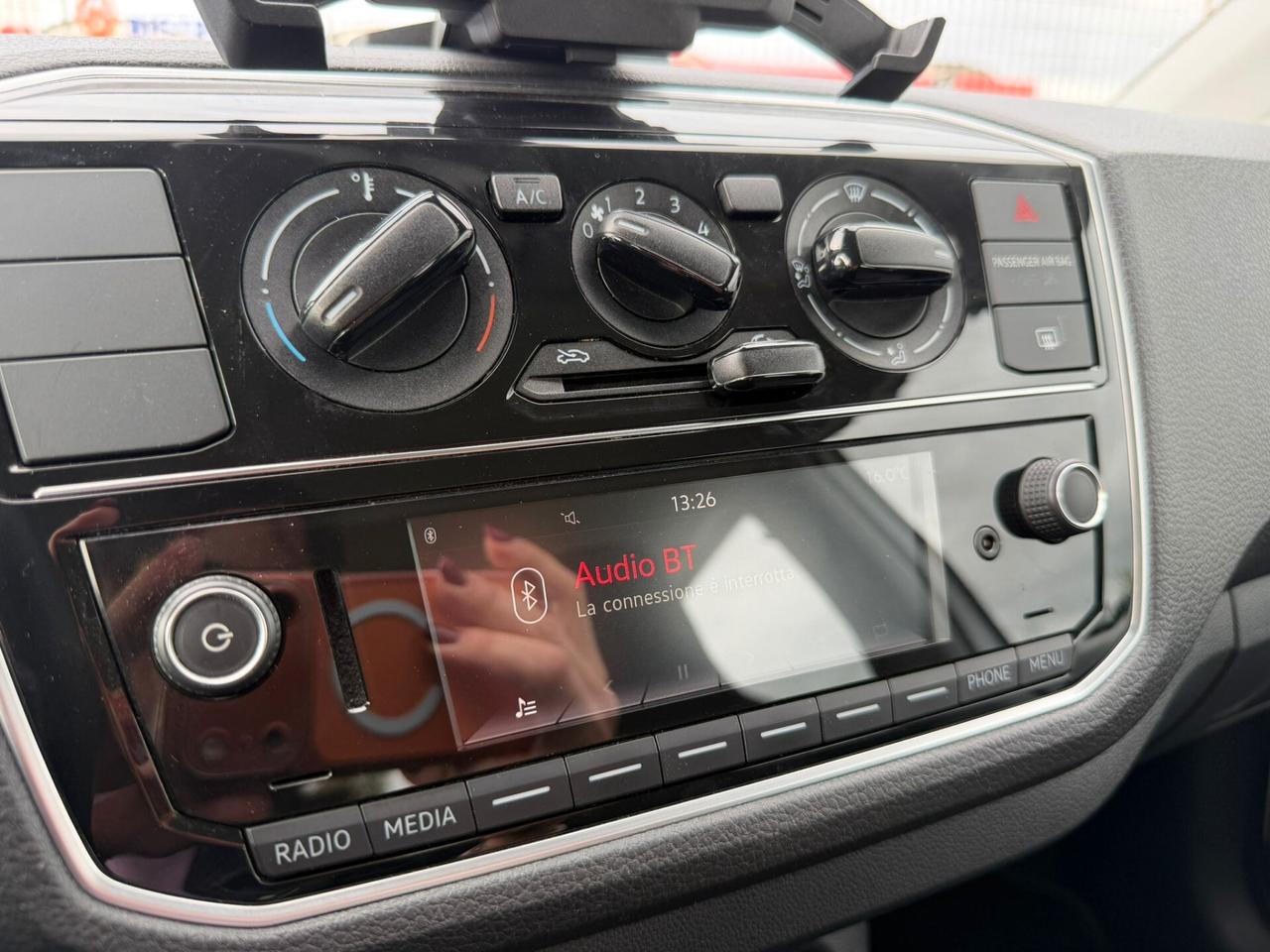 Volkswagen up! 1.0 benz - 2017