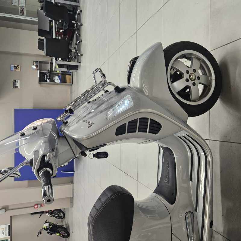 Vespa GTS 300 Touring ABS - 2016