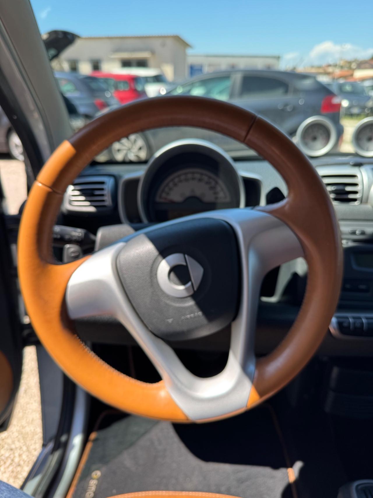 Smart ForTwo 1000 52 kW coupé limited two
