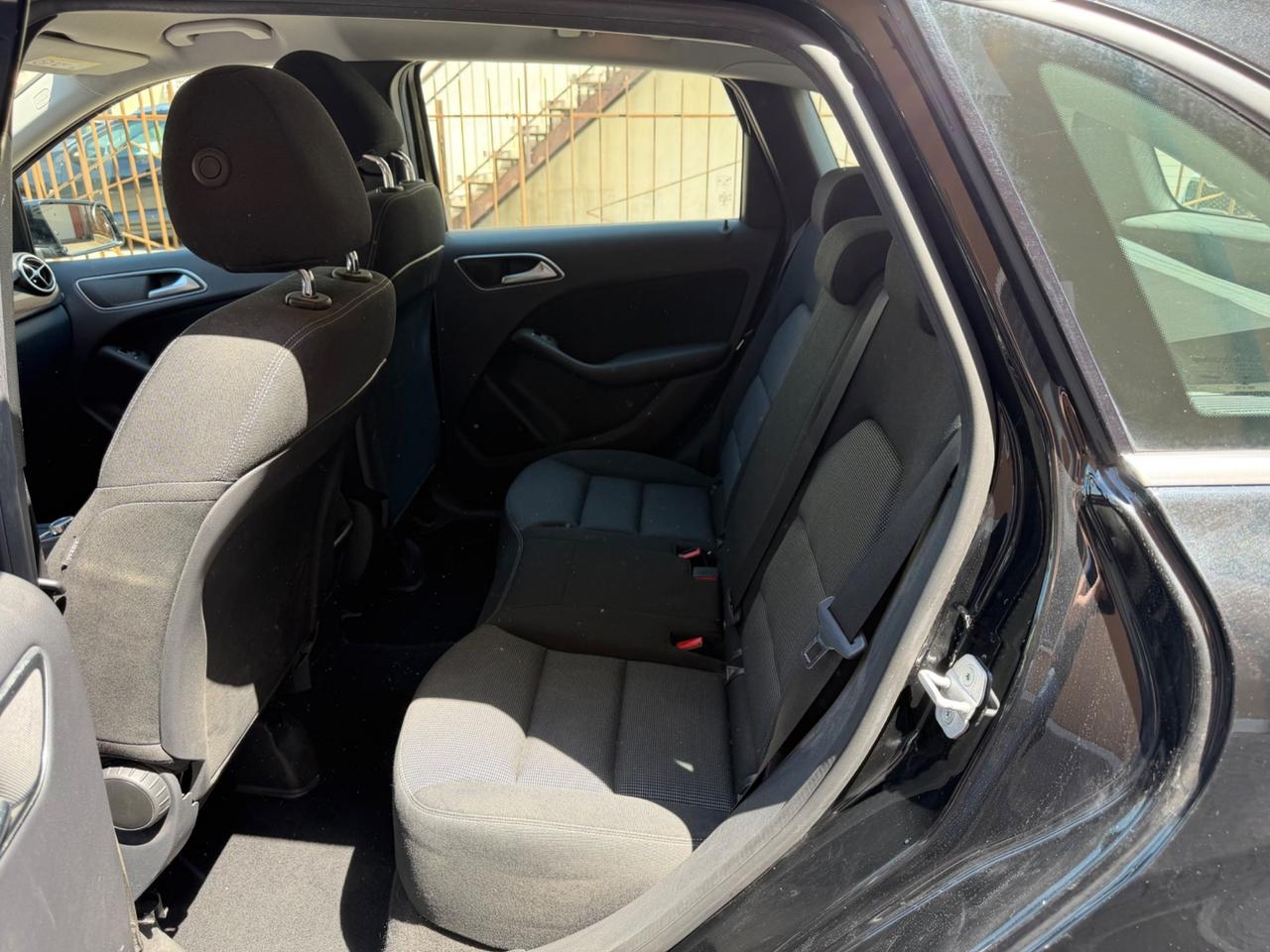 Mercedes-benz B 180 d Ok Neopatentati