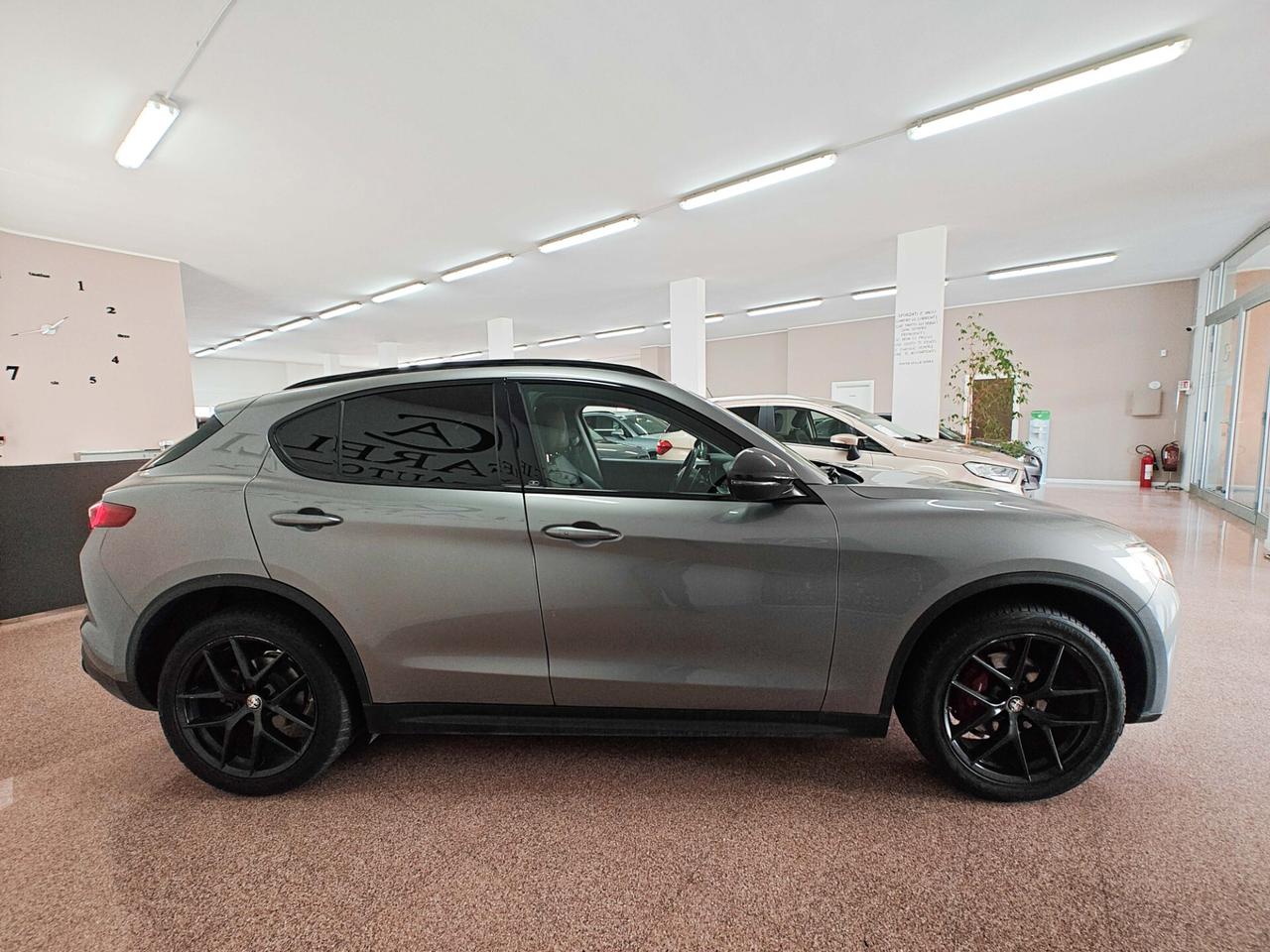 Alfa Romeo Stelvio 2.2 Turbodiesel 190 CV AT8 Q4 B-Tech