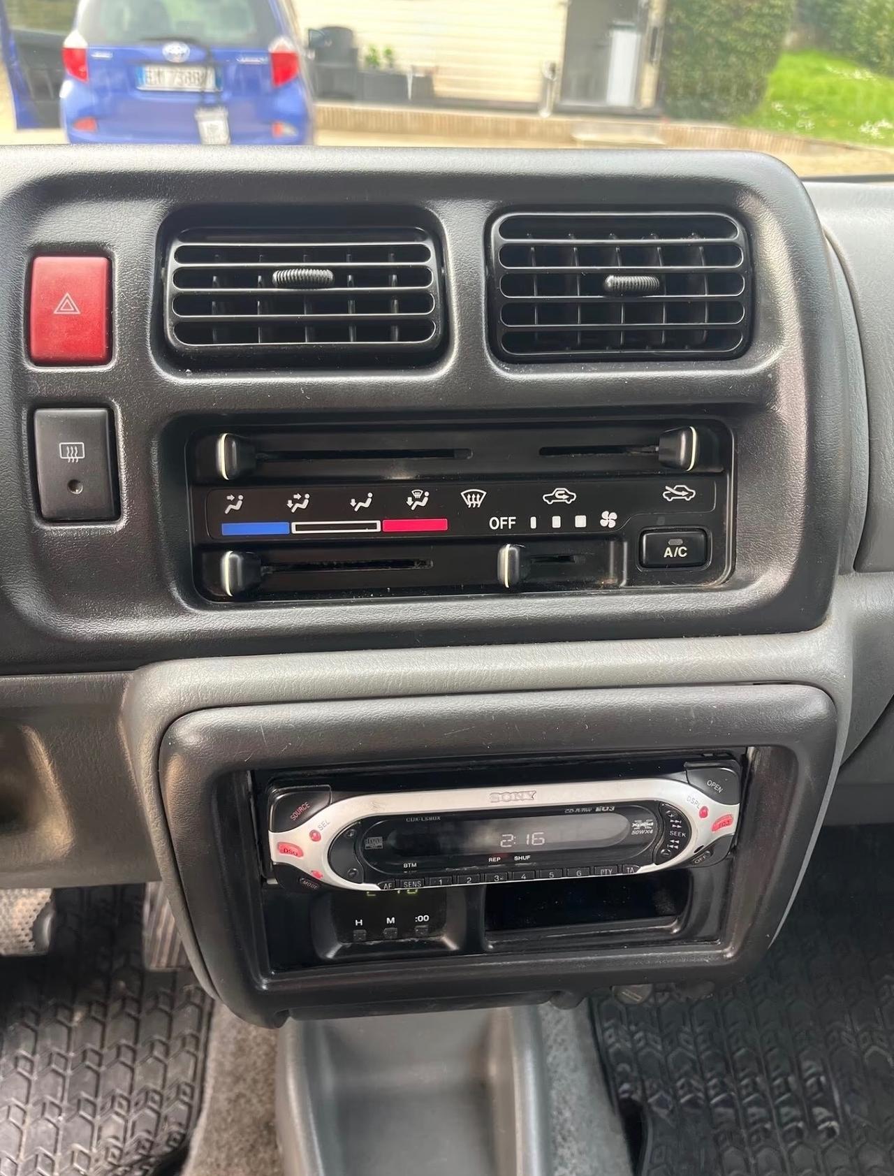 Suzuki Jimny 1.5 DDiS cat 4WD CABRIO GANCIO TRAINO