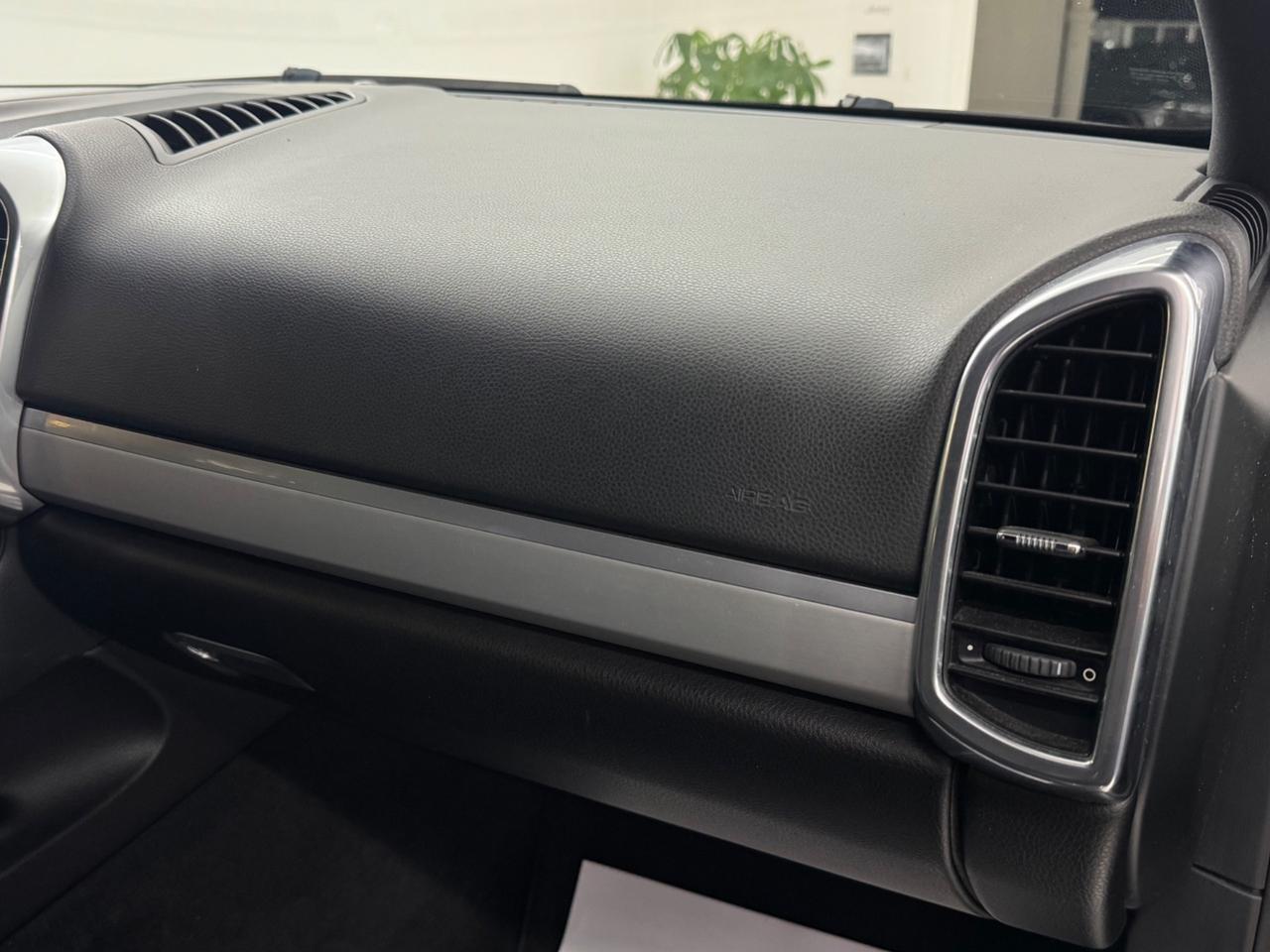 Porsche Cayenne 3.0 Diesel Iper Full