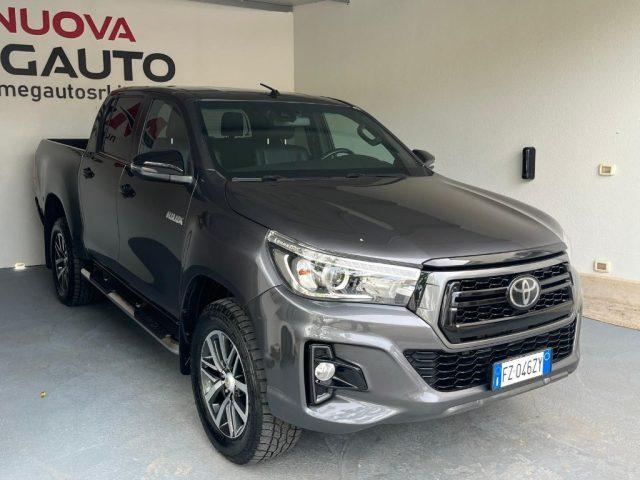 TOYOTA Hilux 2.4 D-4D 4WD 4 porte Double Cab Executive