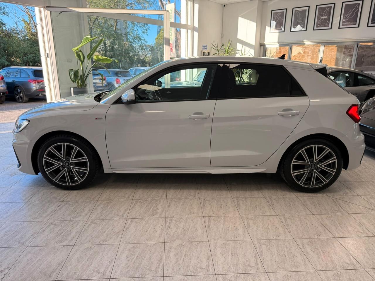 Audi A1 35 TFSI S tronic Identity Black ****FULL FULL GARANZIA UFFICIALE****