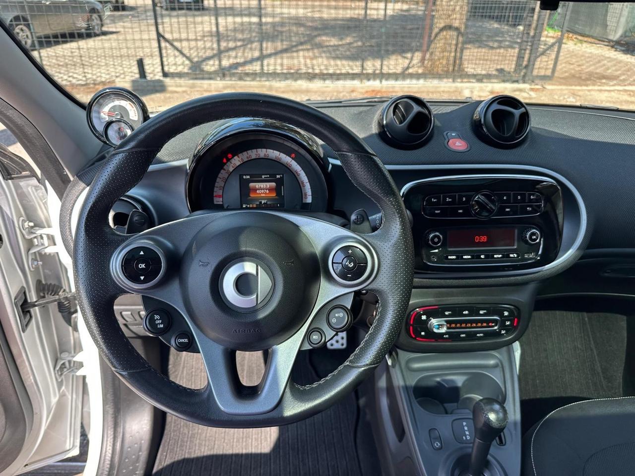 Smart ForFour 70 1.0 twinamic Superpassion *promo* uffic.smart