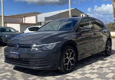 Volkswagen Golf 8 Life 2.0 TDI 116CV
