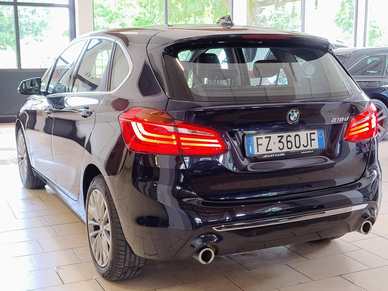 BMW 218d Active Tourer Luxury LED NAVI AMBIENT