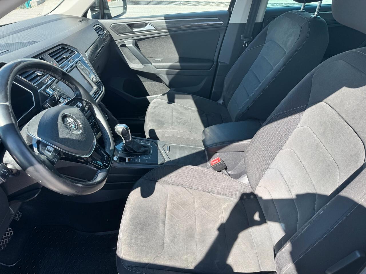 Volkswagen Tiguan 2.0 TDI SCR DSG