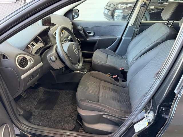 Renault Clio Clio III 2005 5p 1.2 16v Dynamique