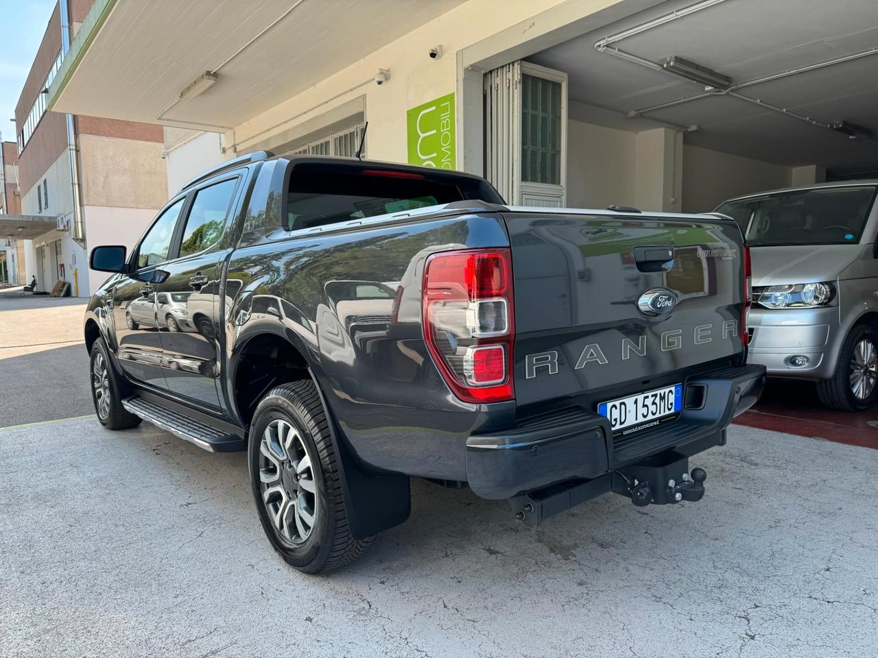 Ford Ranger 2.0 tdci double cab Wildtrak UNIPROPR.