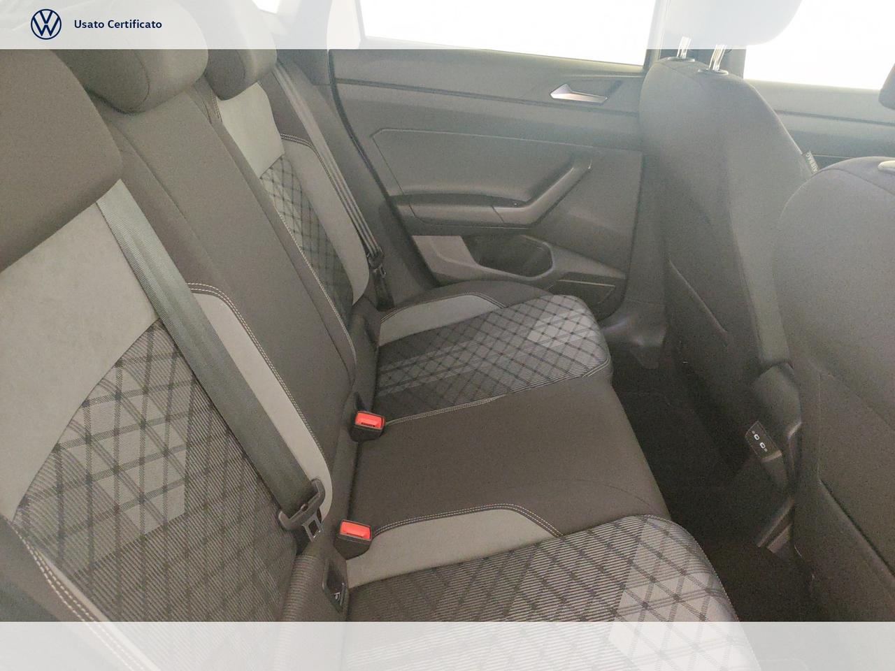 1.0 TSI R-line 95 CV