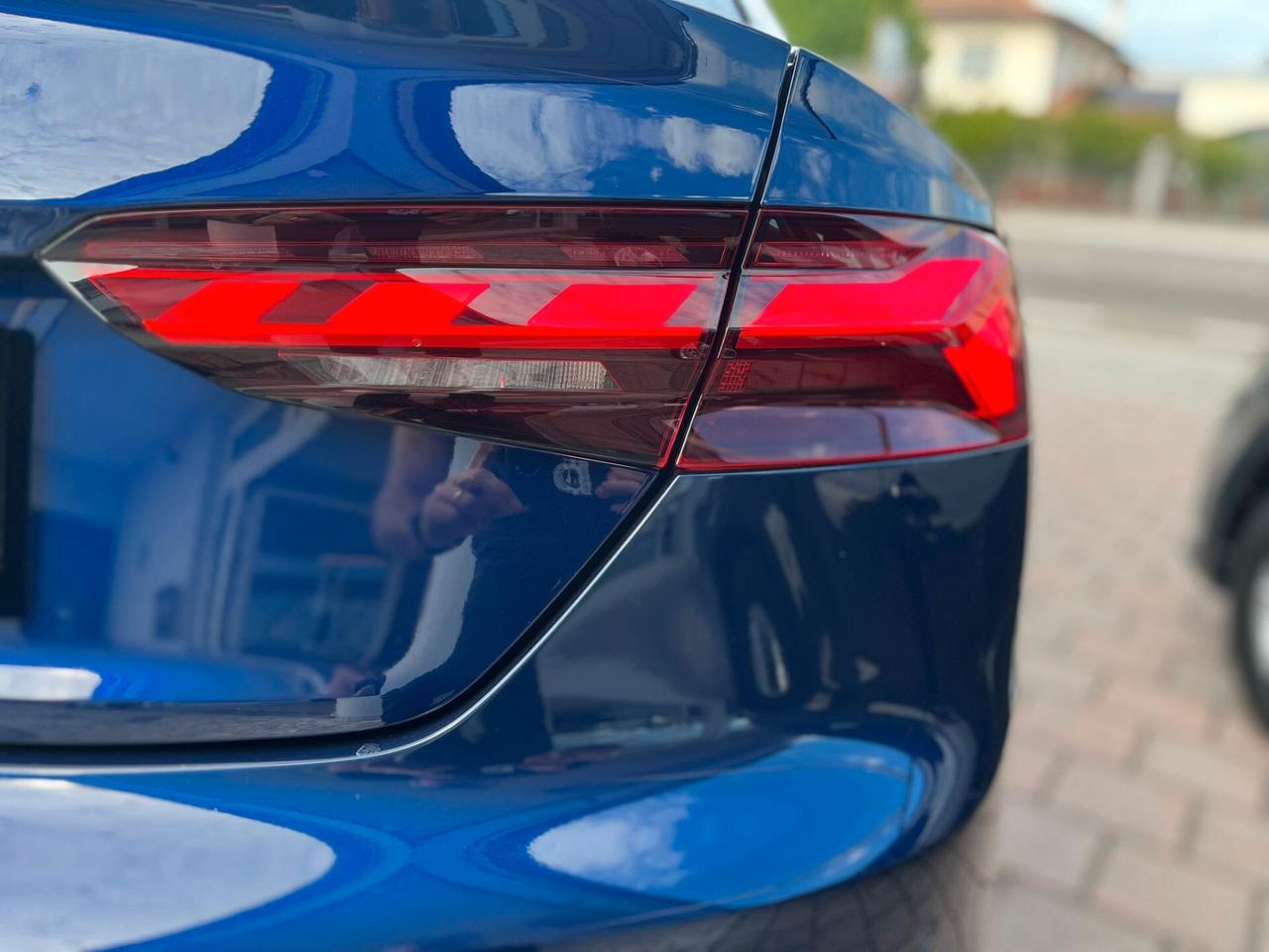 Audi A5 TDI 204 Cv S tronic mHEV+ Line edition