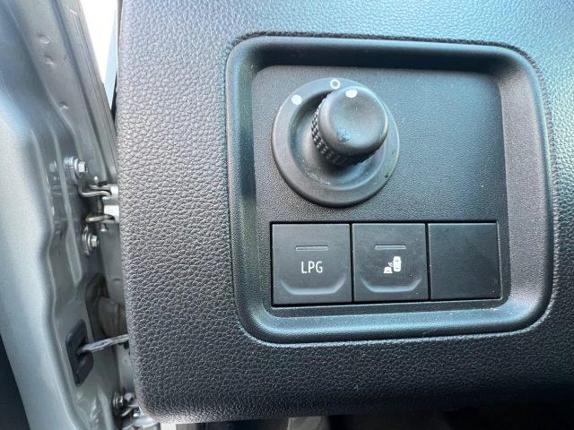 DACIA Duster 1.0 TCe GPL 4x2 Prestige