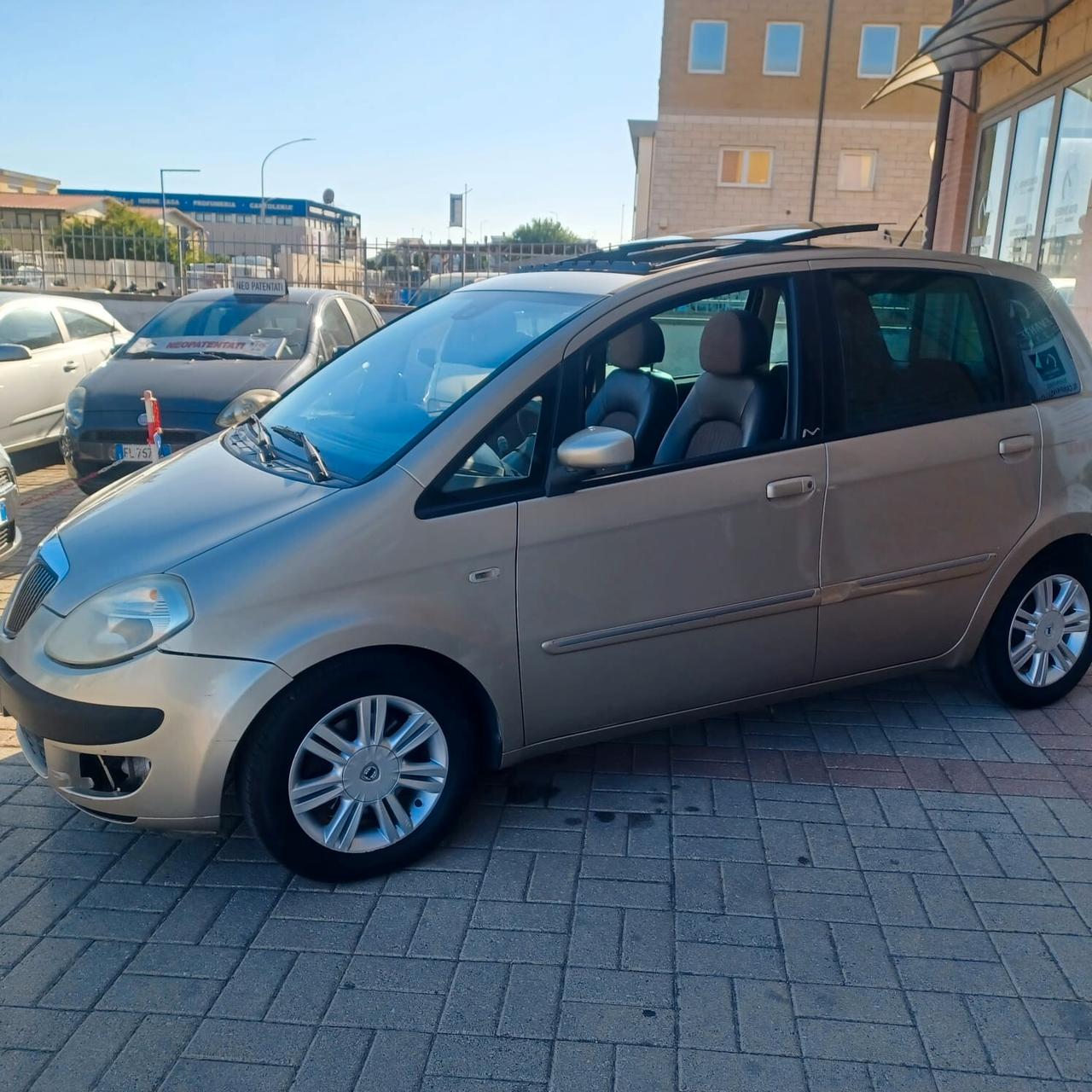 TETTO APRIBILE MUSA 1.3 MJTD MOTORE OTTIMO
