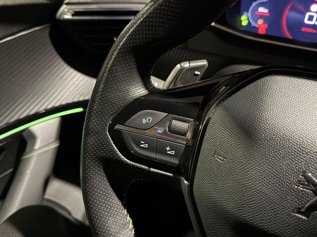 PEUGEOT 2008 BlueHDi 130 S&S EAT8 GT Line