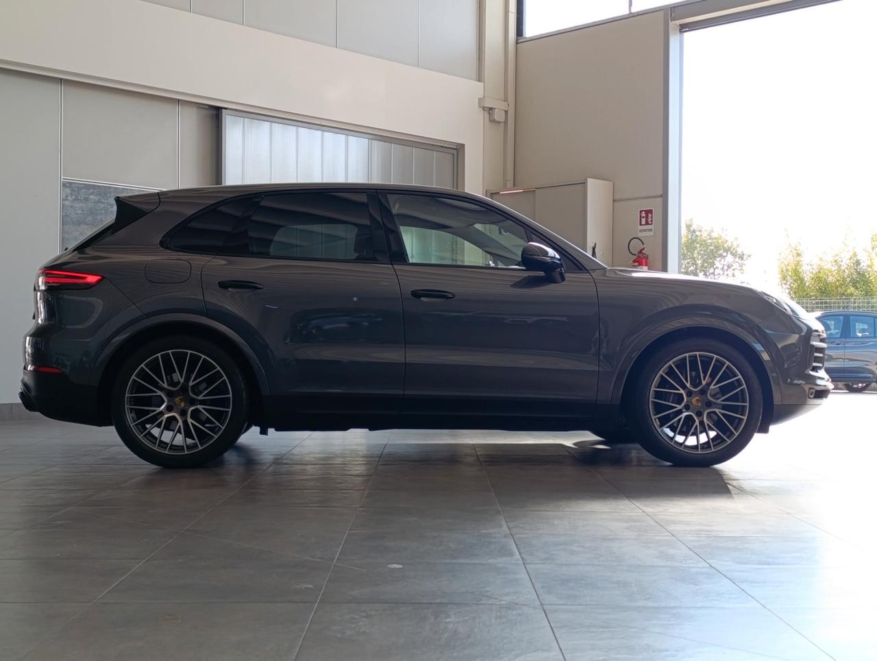 Porsche Cayenne 3.0 tiptronic