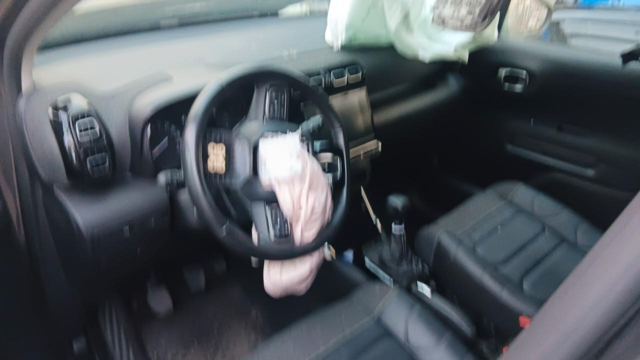 Citroen C3 Aircross incidentata sinistrata mondialcars 023