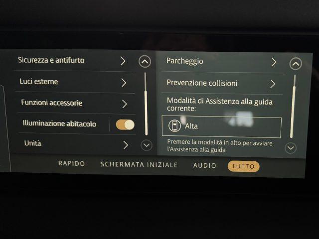 LAND ROVER Defender 110 3.0D I6 250 CV AWD X-Dynamic SE *GAR 09/28*