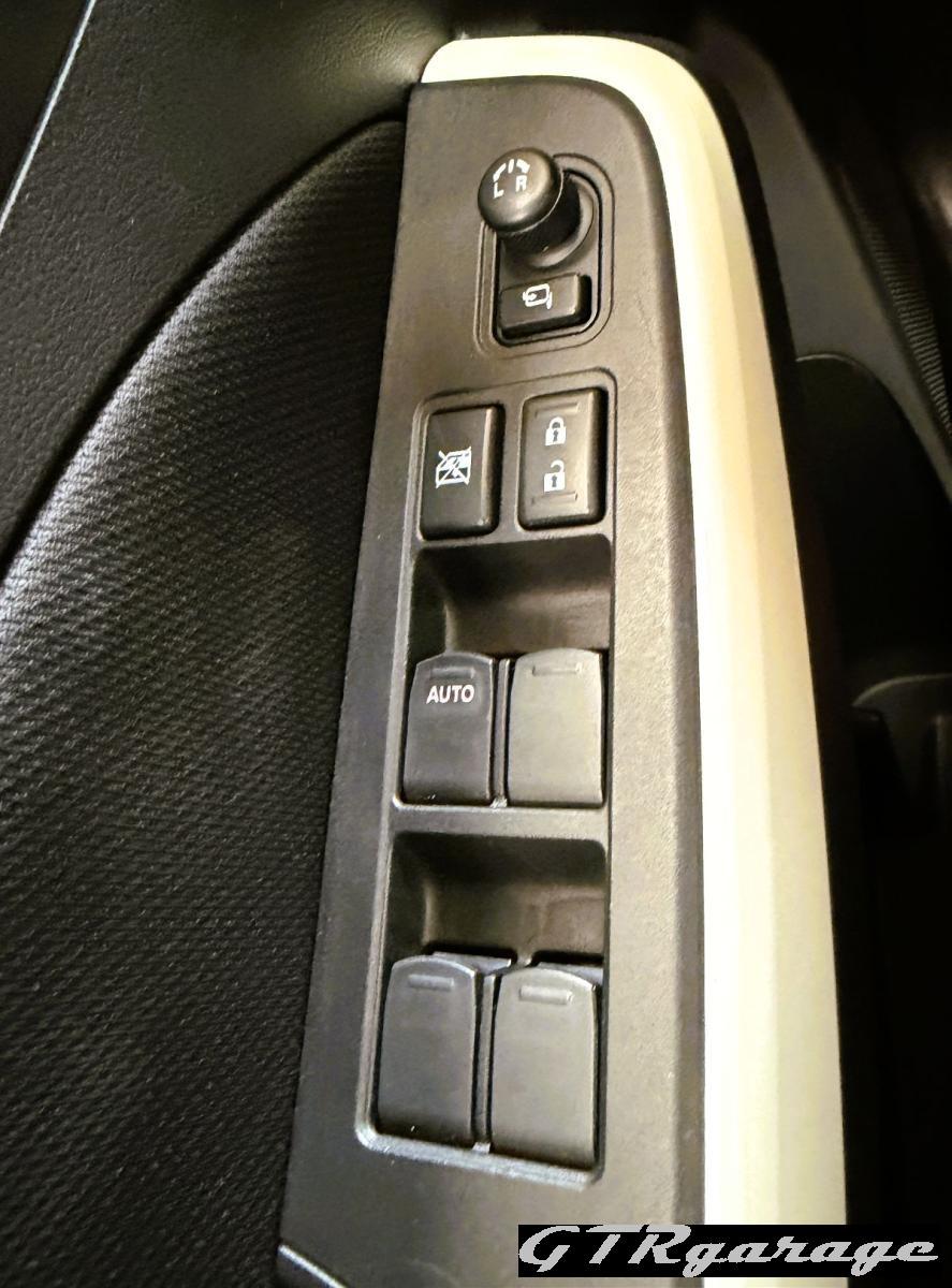 SUZUKI - Swift - 1.2 Hybrid Top