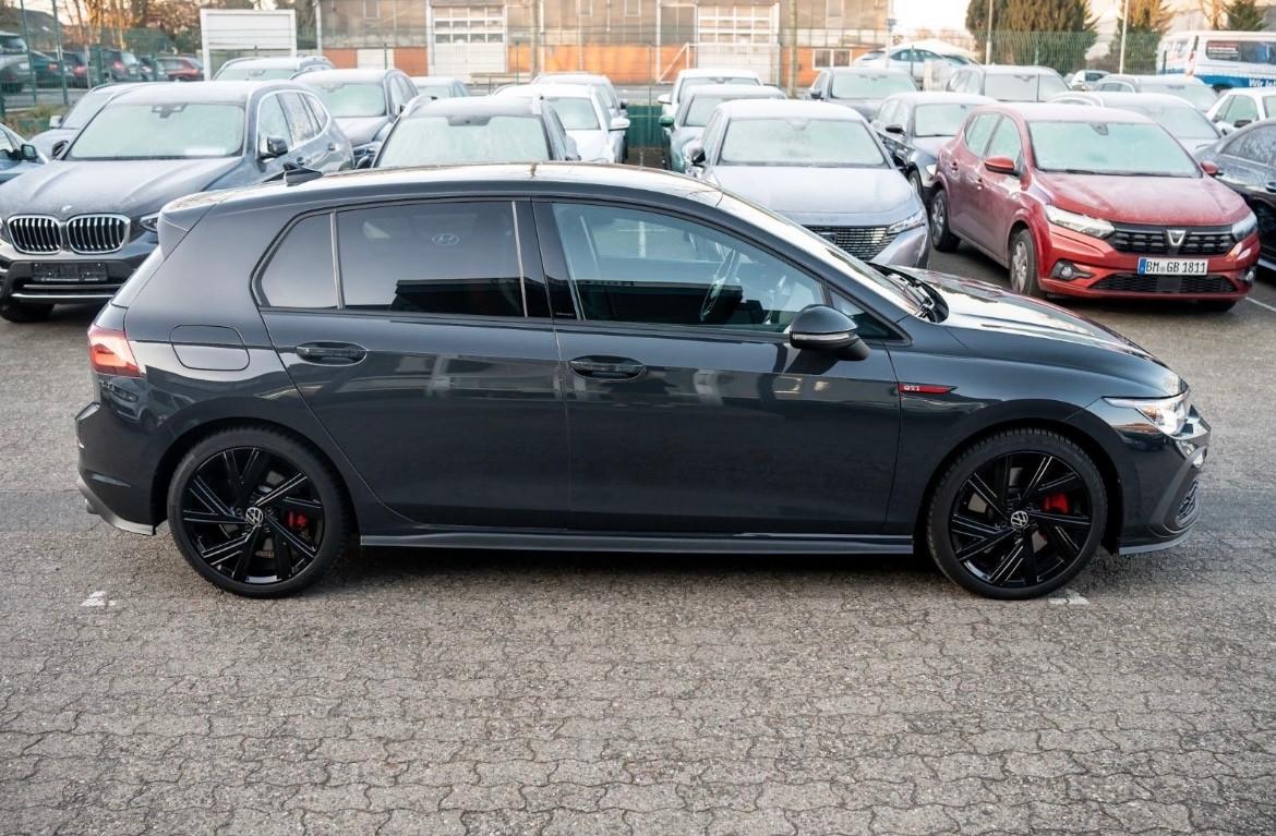 Volkswagen Golf VIII GTI