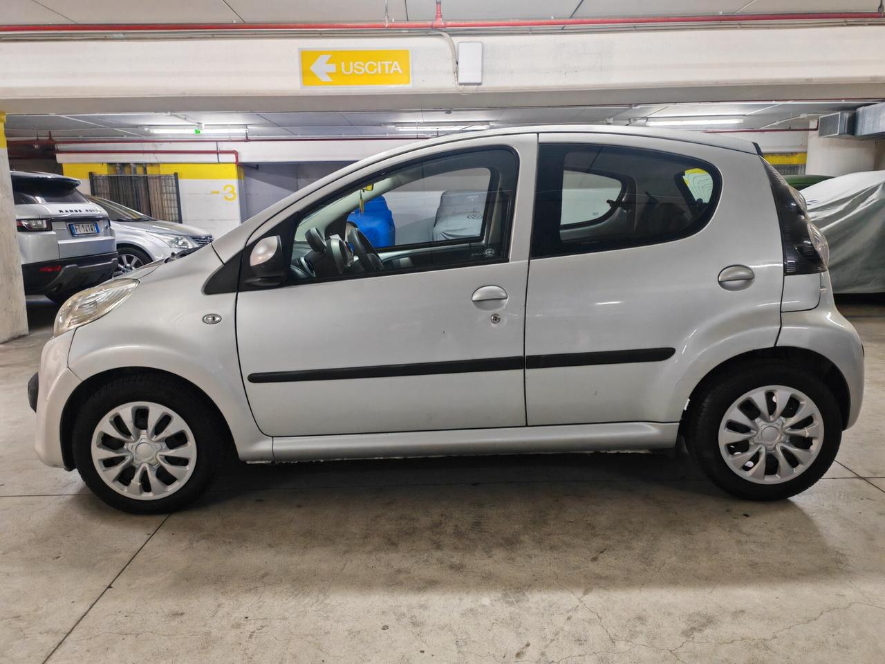Citroen C1 AUTOMATICA CON TABLET CARPLAY
